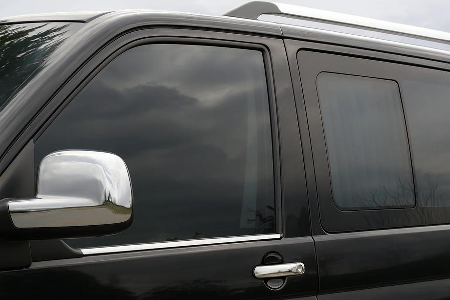 Volkswagen T5 Caravelle 2004–2010 Okenní lišty (2 ks, nerezová ocel) Image