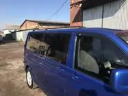 Volkswagen T5 Caravelle 2004–2010 Černé střešní ližiny fotografie 4
