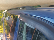 Volkswagen T5 2010–2015 Černé střešní ližiny fotografie 19