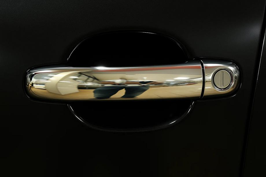 Volkswagen Touareg 2002–2010 Chromové kryty klik dveří (4 ks, nerez) Bez tlačítek, Carmos – turecká ocel Image