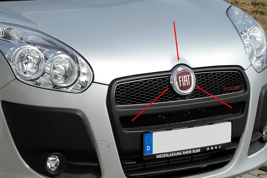 Fiat Doblo II 2010–2022 Chromovaný držák pod přední emblém (nerez) Image