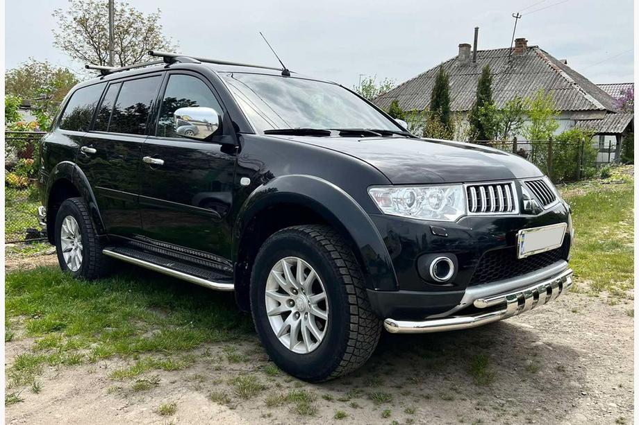 Mitsubishi Pajero Sport 2008–2015 Přední ochranný rám ST015 (nerez) Image