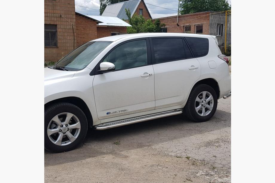 Toyota Rav 4 2006–2013 Boční nášlapy Premium (2 ks, nerez) 60 mm Image