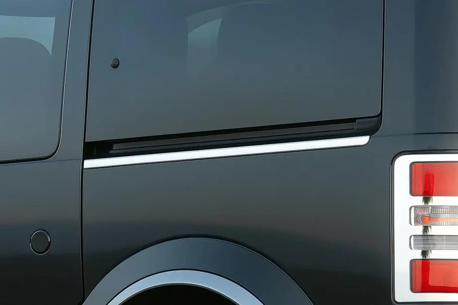 Ford Connect 2006–2009 Nerezová lišta pod posuvné dveře Image