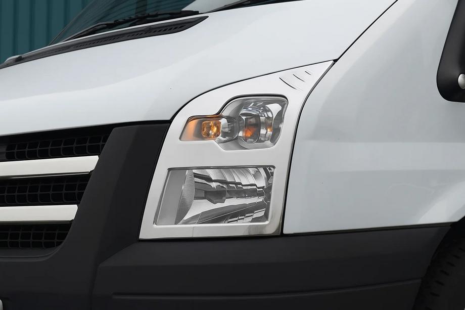 Ford Transit 2000–2014 Nerezové chromované kryty světlometů (2 ks) Image