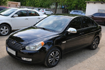 Hyundai Accent 2006–2010 Plastové kryty zrcátek (2 ks) OmsaLine fotografie 1