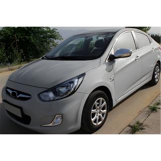 Chromové kryty zpětných zrcátek bez výřezu pro blinkr (2 ks) Hyundai Accent 2011–2017 fotografie 1