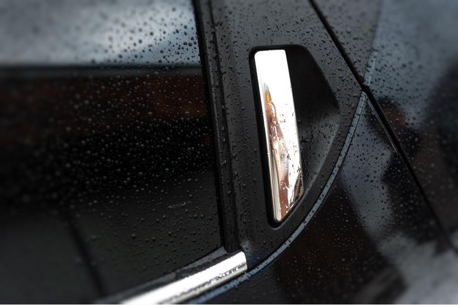 Nissan Juke 2010–2019 Chromové kryty klik dveří (4 ks) Místo pro čip, OmsaLine – italská nerezová ocel Fotografie 4