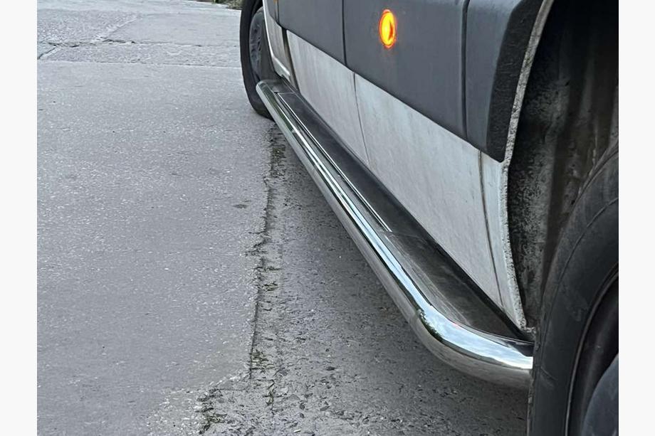 Opel Movano 2010–2021 Boční nášlapy Premium (2 ks, nerez) 60 mm, krátký rozvor Image