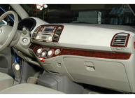 Nissan Micra K12 2003–2010 Kryty palubní desky Karbon fotografie 3