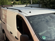 Opel Vivaro 2015–2019 Černé střešní ližiny Krátká, plastové patky fotografie 5