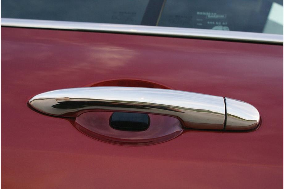 Renault Koleos 2008–2016 Nerezové kryty dveřních klik Image