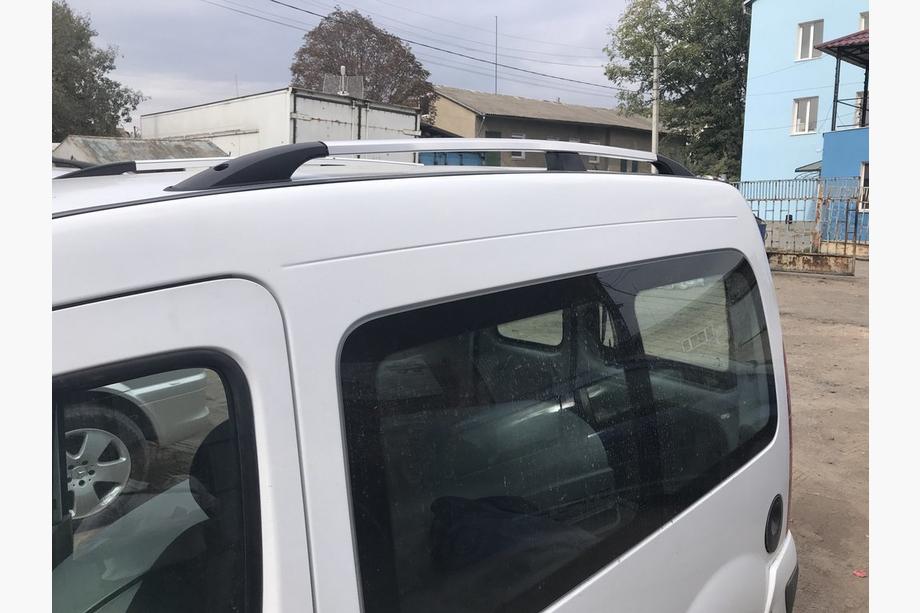 Renault Kangoo 1998–2008 Chromované střešní ližiny Fotografie 8