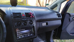 Volkswagen Touran 2003–2010 Kryty palubní desky fotografie 11