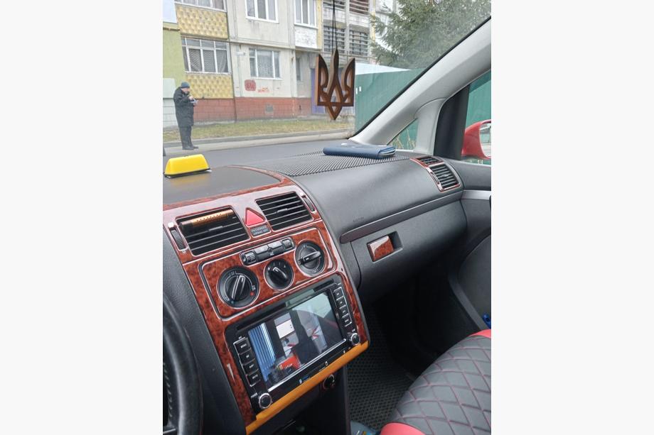 Volkswagen Touran 2003–2010 Kryty palubní desky Fotografie 8
