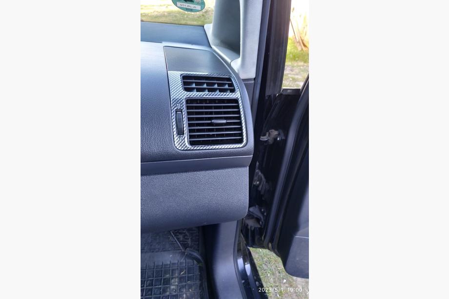 Volkswagen Touran 2003–2010 Kryty palubní desky Fotografie 16