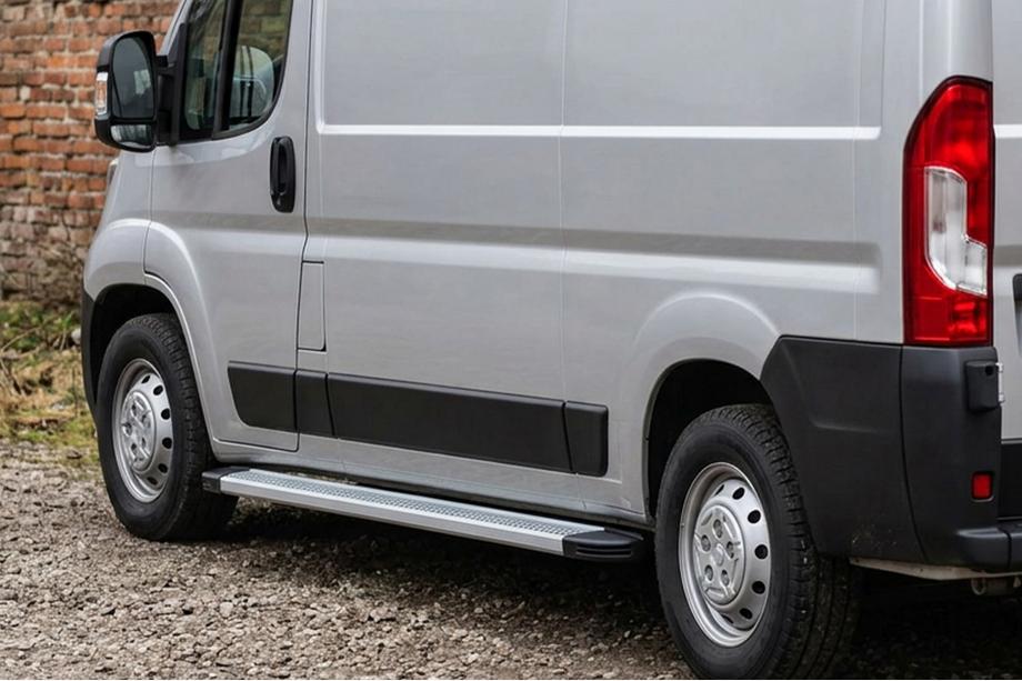 Citroen Jumper 2007–2025 Boční nášlapy Maya V2 (2 ks, hliník) Image