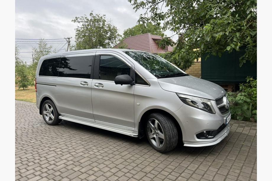 Mercedes Vito/V-class W447 2014– Boční nášlapy Maya V2 (2 ks, hliník) Krátká (Short) a střední (Long) Fotografie 3