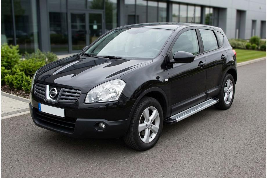 Nissan Qashqai 2007–2010 Boční nášlapy Maya V2 (2 ks, hliník) Image