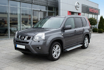 Nissan X-trail T31 2007–2014 Boční nášlapy Maya V2 (2 ks, hliník) fotografie 1