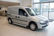 Opel Combo 2002–2012 Boční nášlapy Maya V2 (2 ks, hliník) fotografie 1