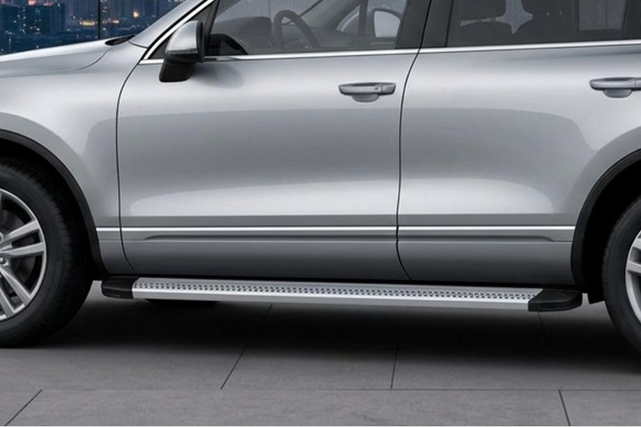 Porsche Cayenne 2003–2010 Boční nášlapy Maya V2 (2 ks, hliník) Image