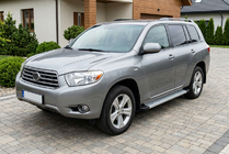 Toyota Highlander 2008–2013 Boční nášlapy Maya V2 (2 ks, hliník) fotografie 1