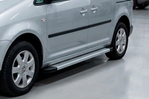 Volkswagen Caddy 2010–2015 Boční nášlapy Maya V2 (2 ks, hliník) fotografie 1