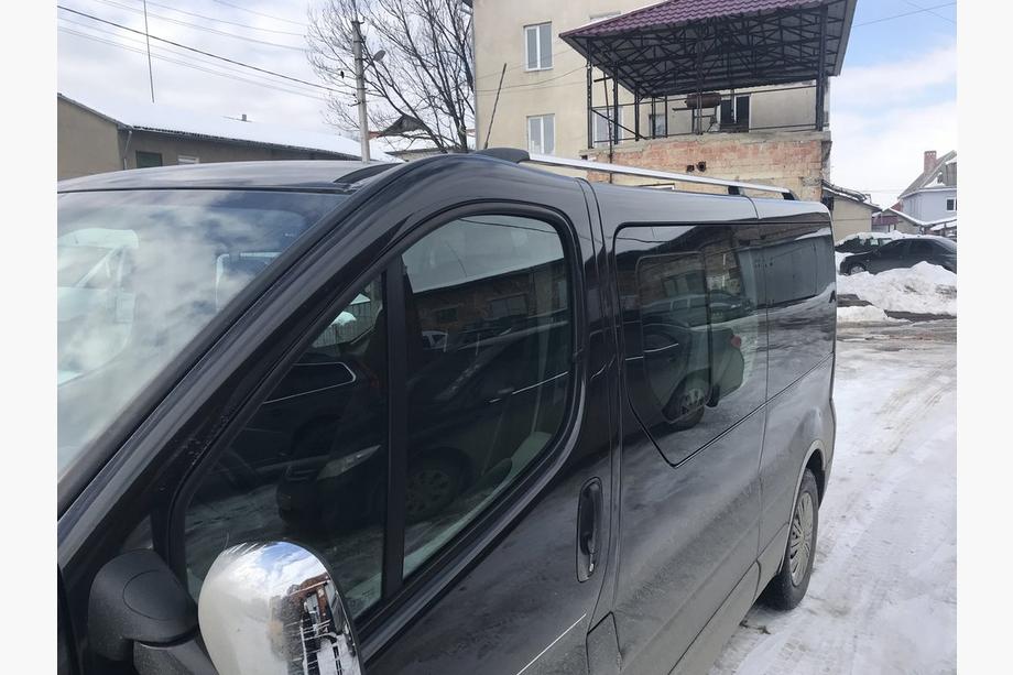 Renault Trafic 2001–2015 Chromované střešní ližiny Fotografie 9