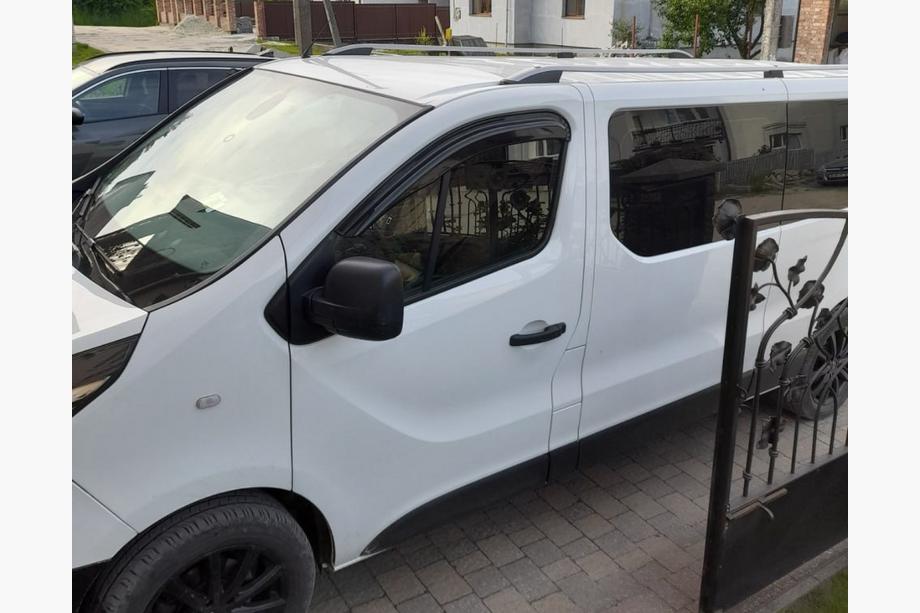 Renault Trafic 2015– Střešní ližiny Skyport (šedé) Fotografie 10