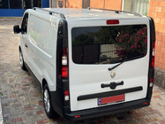 Renault Trafic 2015– Černé střešní ližiny fotografie 4