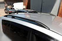 Toyota Rav 4 2006–2013 Černé turecké střešní ližiny Dlouhý rozvor, plastové patky fotografie 3