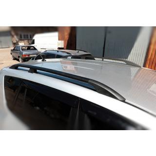 Černé turecké střešní ližiny Toyota Rav 4 2006–2013 fotografie 3