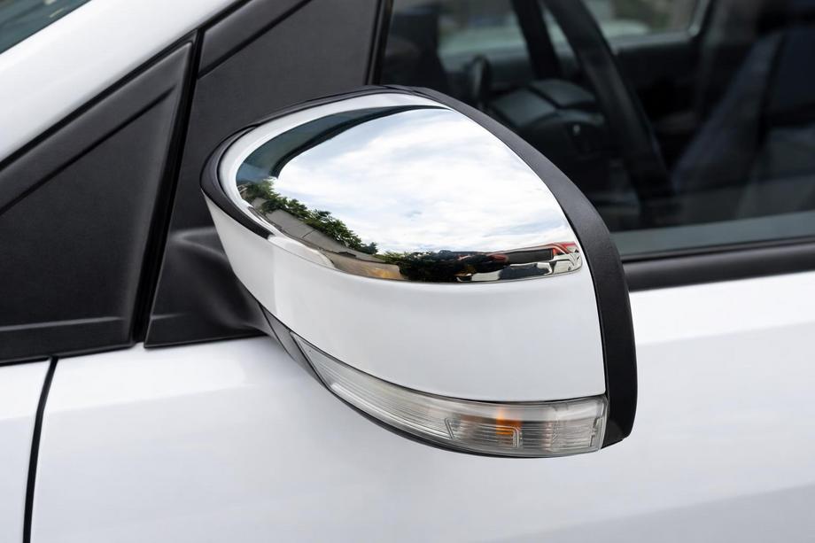 Ford Focus III 2011–2017 Chromové kryty zpětných zrcátek (pro EU, 2 ks, nerez) Image