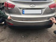 Hyundai IX-35 2010–2015 Nerezová lišta na hranu víka kufru OmsaLine – italská nerezová ocel fotografie 3