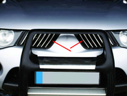 Mitsubishi L200 2006–2015 Nerezové lišty na masku chladiče (14 ks) fotografie 2