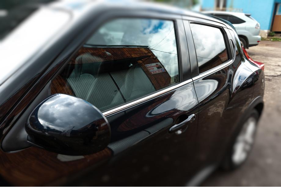 Nissan Juke 2010–2019 Okenní lišty (4 ks, nerez) Fotografie 2
