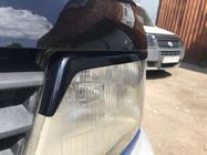 Mercedes Vito W638 1996–2003 Řasy na světlomety (černé) Černý lesk fotografie 5