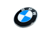 BMW řada 3 F30/F31 2012–2019 Emblém fotografie 2