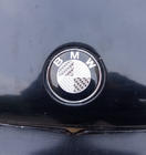 BMW řady 5 E34 1988–1995 Karbonový emblém, Turecko (82 mm) fotografie 2