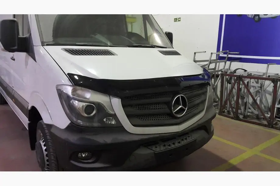 Mercedes Sprinter W906 2006–2018 Deflektor kapoty 2013+ (V1, EuroCap) Fotografie 10