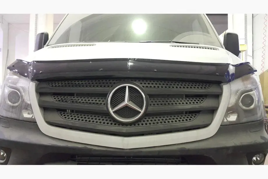 Mercedes Sprinter W906 2006–2018 Deflektor kapoty 2013+ (V1, EuroCap) Fotografie 8