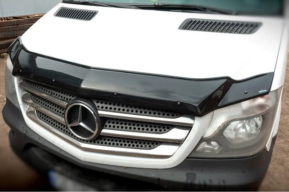Mercedes Sprinter W906 2006–2018 Deflektor kapoty 2013+ (V1, EuroCap) Fotografie 1