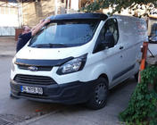 Ford Custom 2013–2022 Kšilt na čelní sklo (na konzolách) fotografie 5