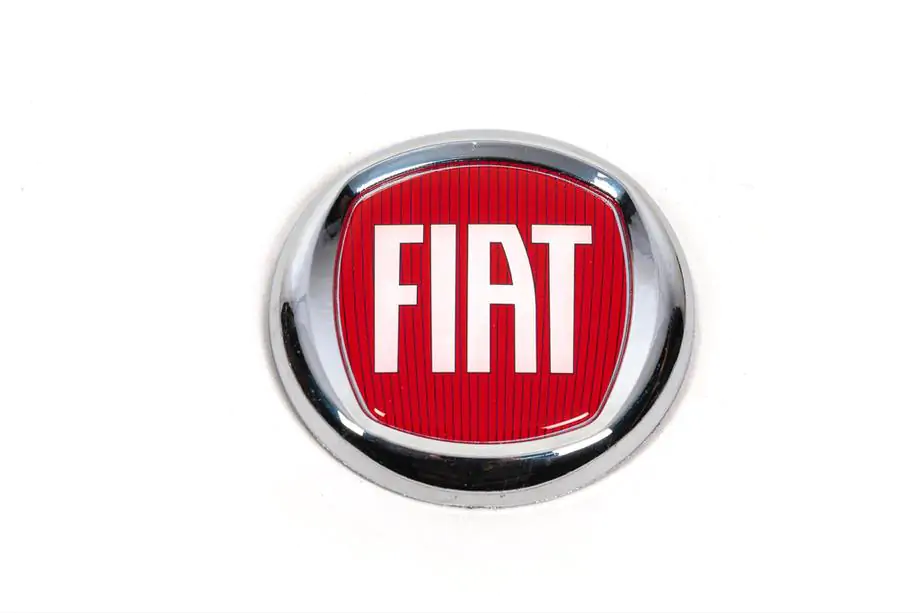 Fiat Emblém V1 (červený, samolepicí) Image