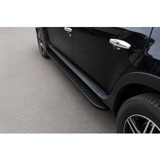 Boční prahy Tayga V1 Black (2 ks, hliník) fotografie 1