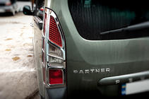 Citroen Berlingo 2008–2018 Rohové kryty brzdových světel (2 ks, plast) fotografie 2