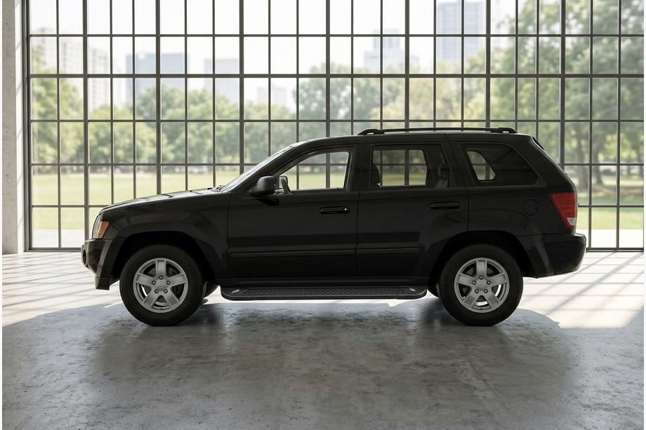 Jeep Grand Cherokee WK 2004–2010 Boční nášlapy Allmond Black (2 ks, hliník) Image