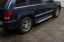 Jeep Grand Cherokee WK 2004–2010 Boční nášlapy Sunrise (2 ks, hliník) fotografie 1