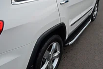 Jeep Grand Cherokee WK2 2010–2021 Boční nášlapy Fullmond (2 ks, hliník) fotografie 3